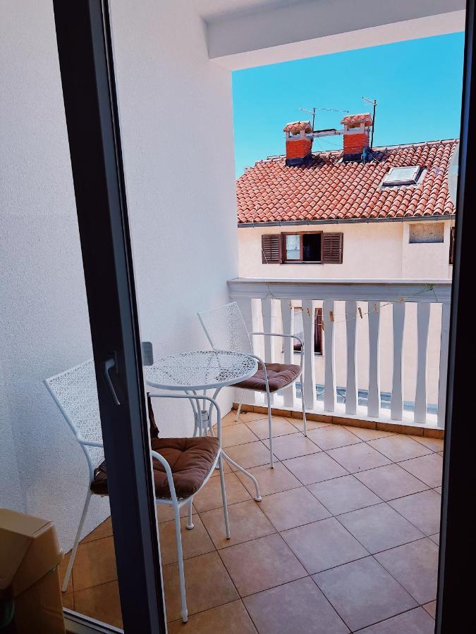 Apartmani Marin Medulin Exteriör bild