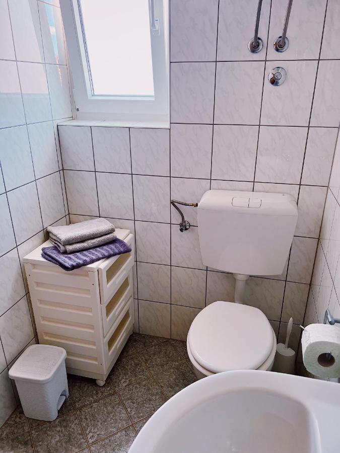 Apartmani Marin Medulin Exteriör bild