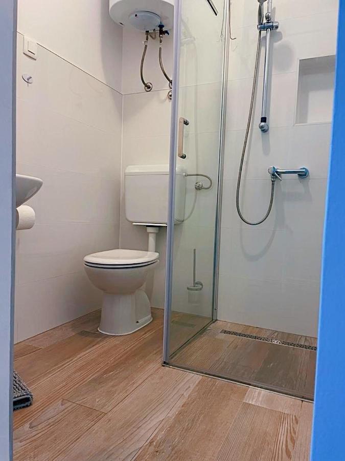Apartmani Marin Medulin Exteriör bild