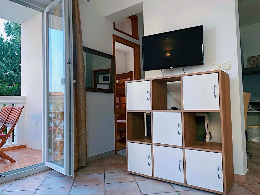Apartmani Marin Medulin Exteriör bild