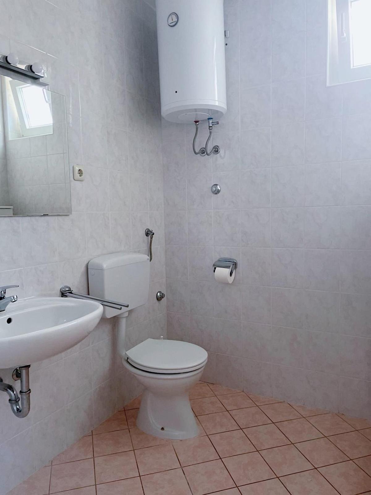 Apartmani Marin Medulin Exteriör bild